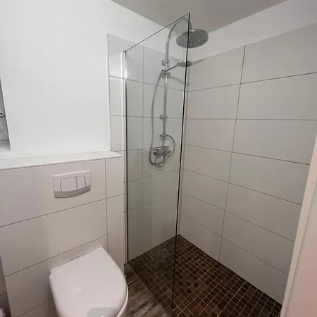 Moderne 2 Zimmer-ferienwohnung Appartement *